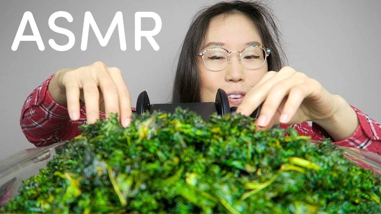 ASMR Crunchy Kale Chips 👄⚡ Eating Sounds & Binaural Whispering
