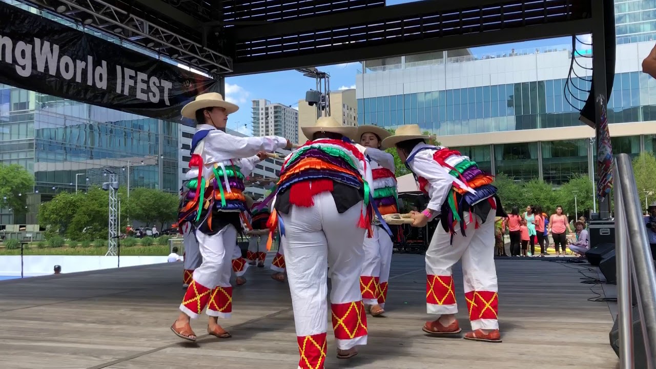 Danza: Jalisco- Danza de Sonajeros de Tuxpan