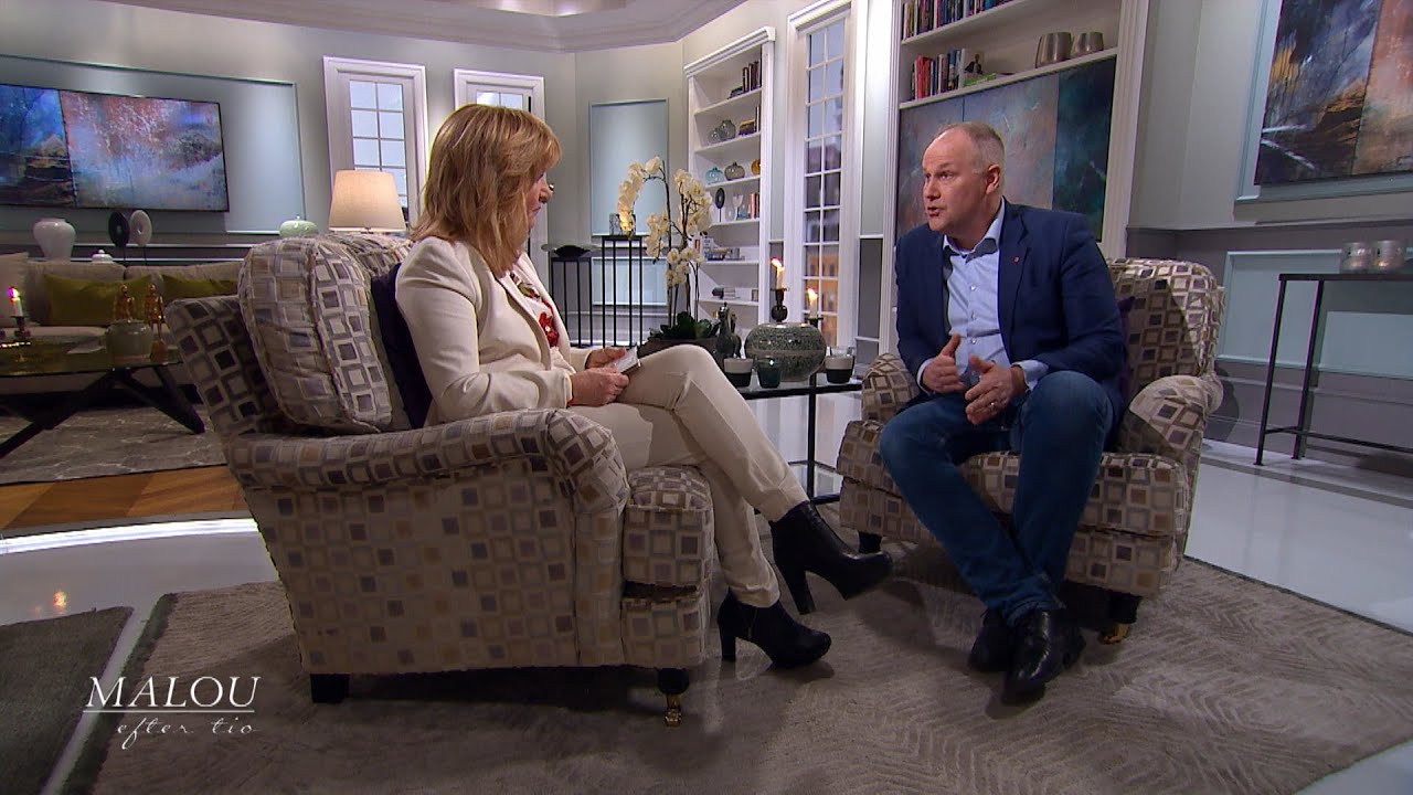 Partiledare Jonas Sjöstedt (V): ”Varenda svensk ska förhöras i Syrien” - Malou Efter tio (TV4)