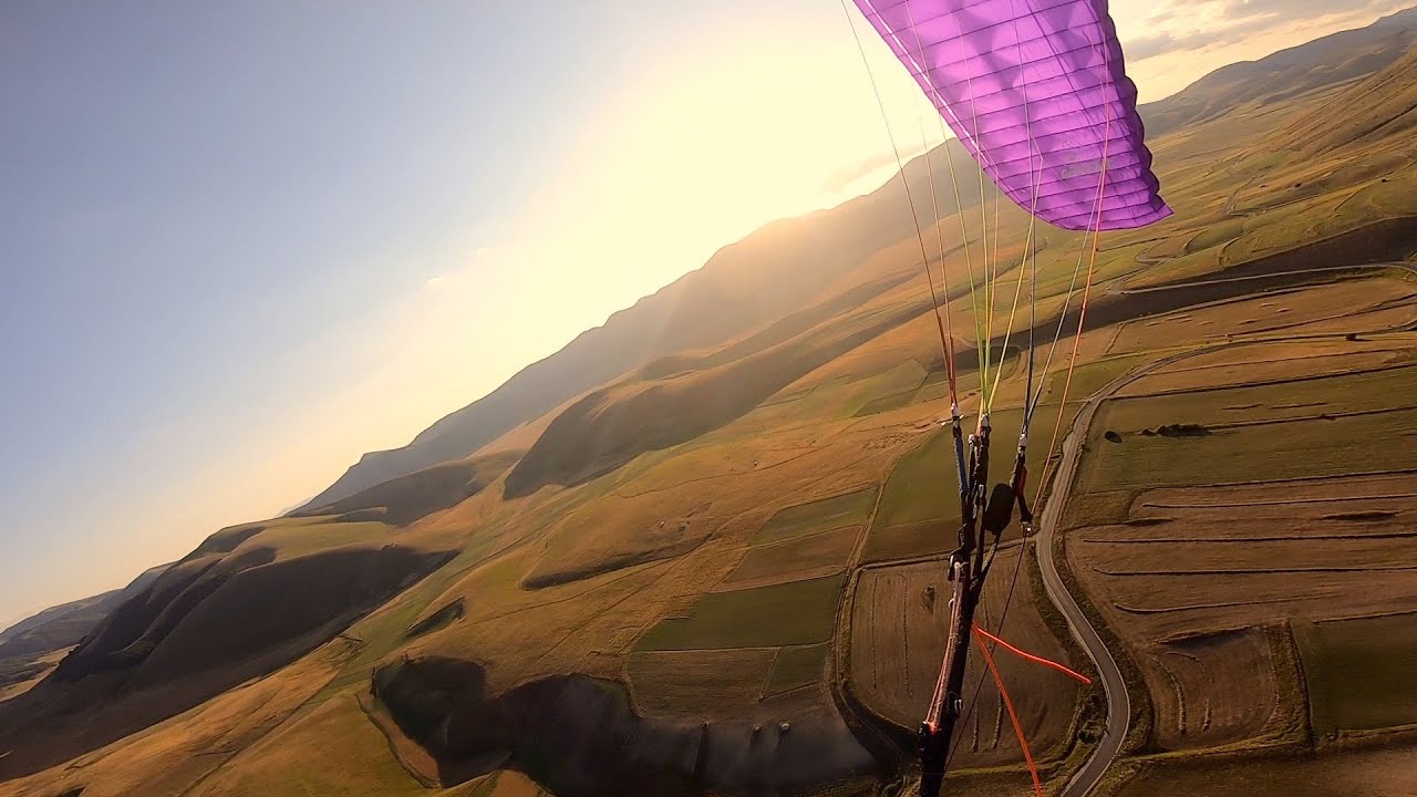 Paragliding Paradise Castelluccio