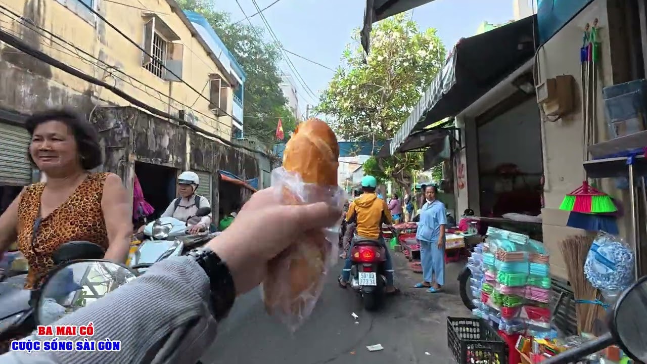 TRỜI ƠI CẢNH TƯỢNG ĐUỔI BẮT CHẠY Ở CHỢ GIÁO XỨ HOÀNG MAI GÒ VẤP, CHỢ XÓM MỚI, ĂN THỬ BÁNH MÌ CHẢ CÁ