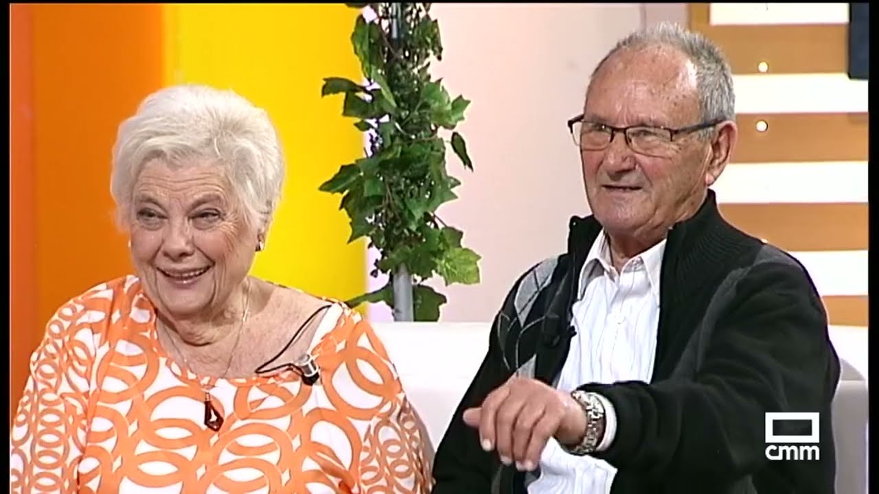 Montse ya es feliz junto a su acompañante | En Compañía