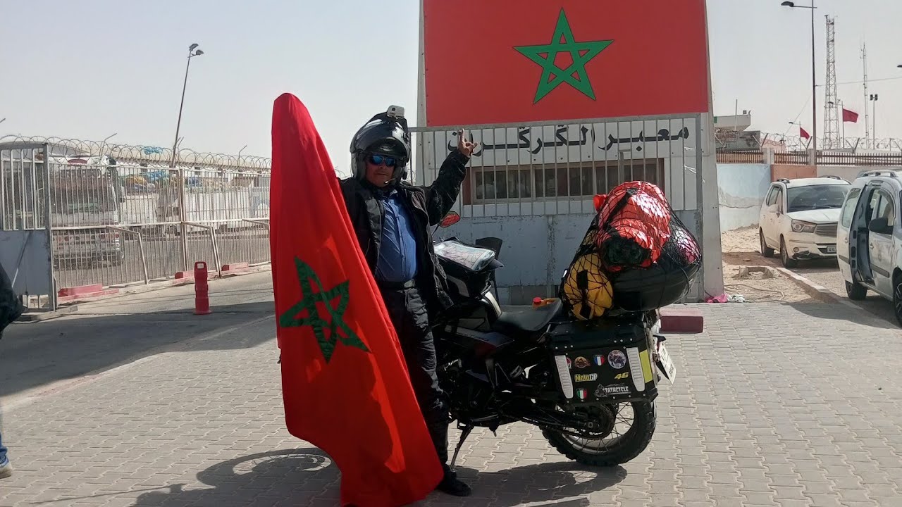 رحله جديده من الداخله الى الكركارات لقطات بالطائره بدون طيار 🚁🚁🇲🇦🐪💪🏍️
