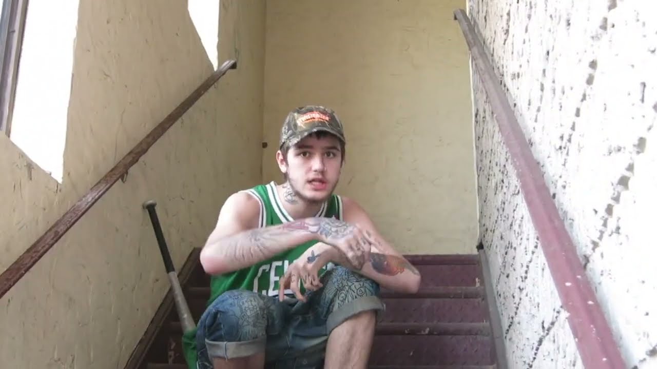 Lil Peep - Starz/Pikachu (Music Video)
