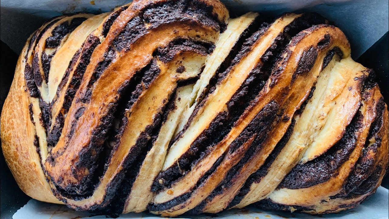 بابكا شكلاتي با استارتر خمير ترش Sourdough Chocolate Babka