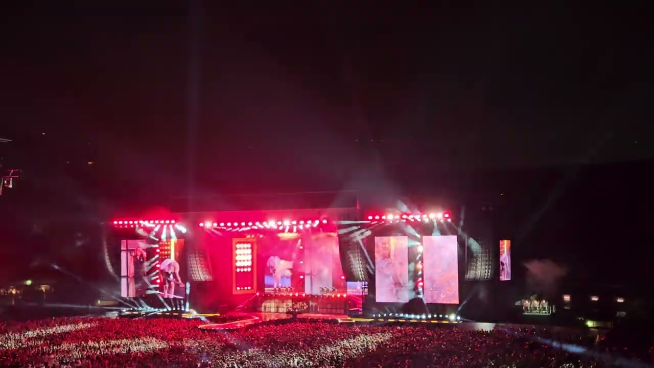 AC/DC 28/02/26 Morumbis - For Those About to Rock e queima de fogos final do Show
