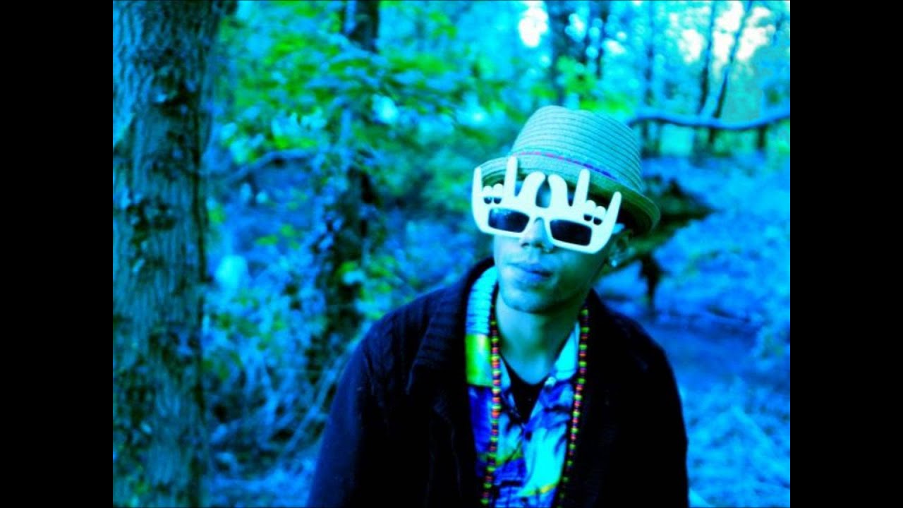 Onoe Caponoe - Visionz
