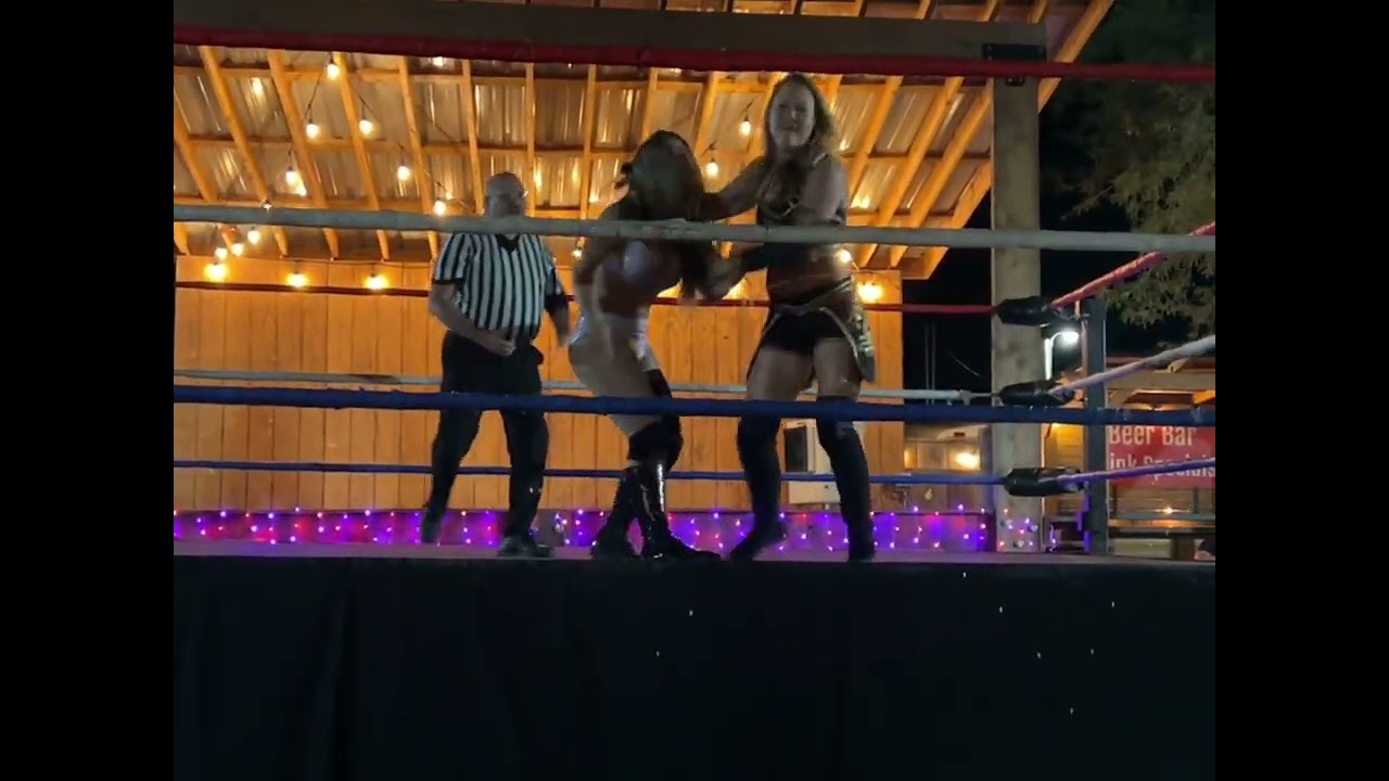 Sassi vs Fallyn Grey