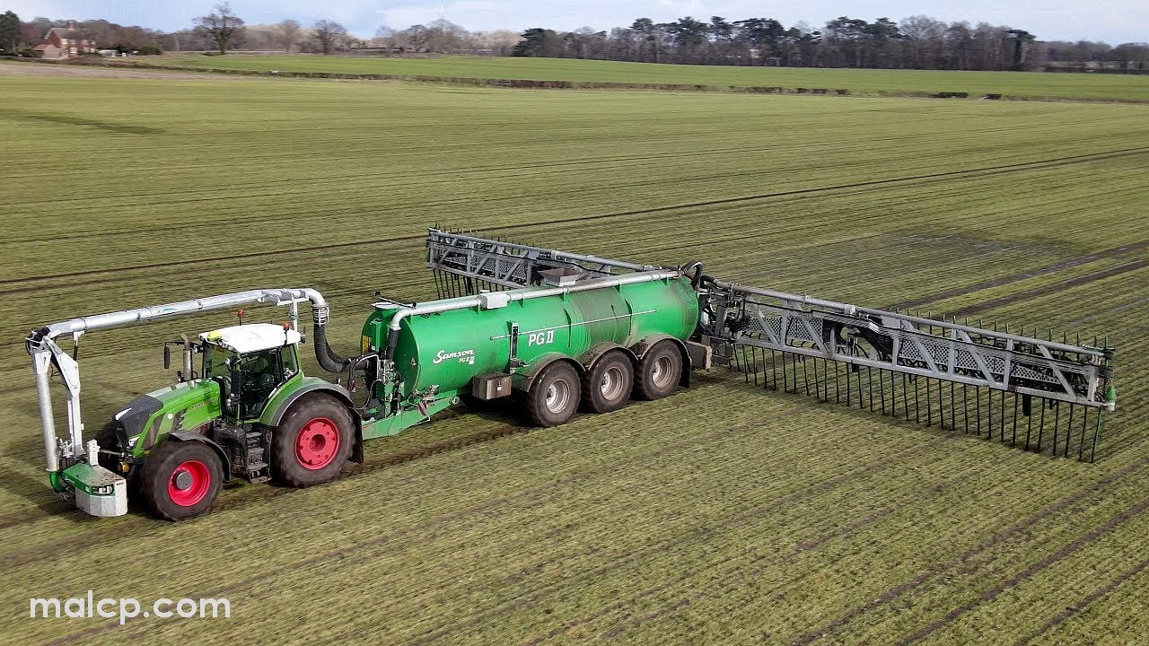4k Spreading AD slurry with a Fendt 939 Vario & Samson PG II tanker with 36m boom running at 24m.