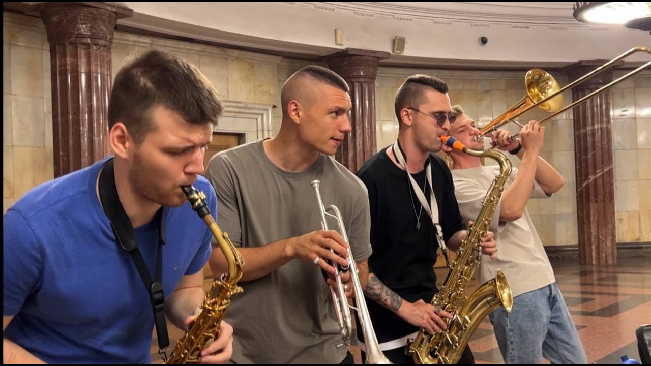 I wanna be your slave (cover MAD BRASS BAND)