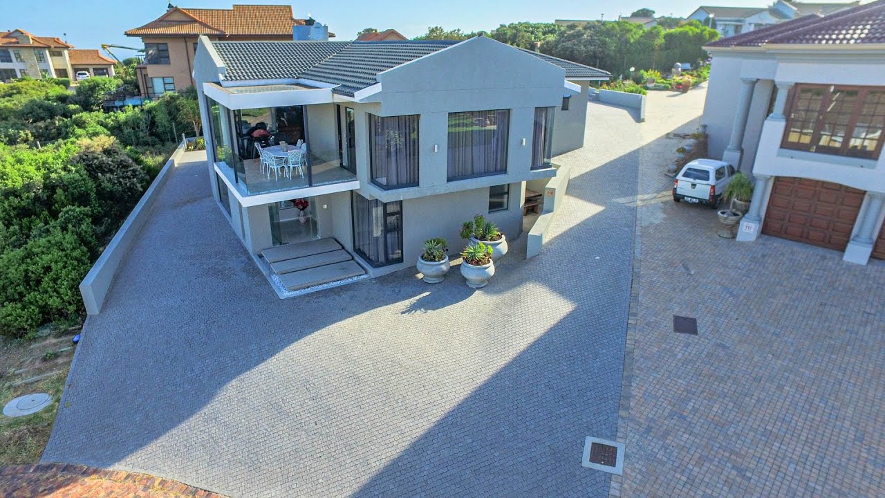 4 Bedroom For Sale | Mossel Bay Golf Estate