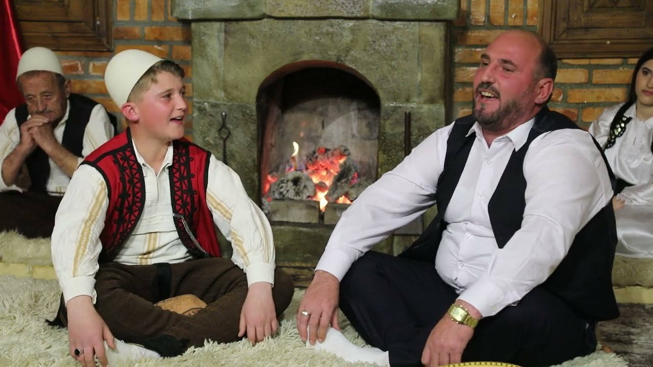 Babë e Bir | Besim & Blinor Gashi - Vend i dashur