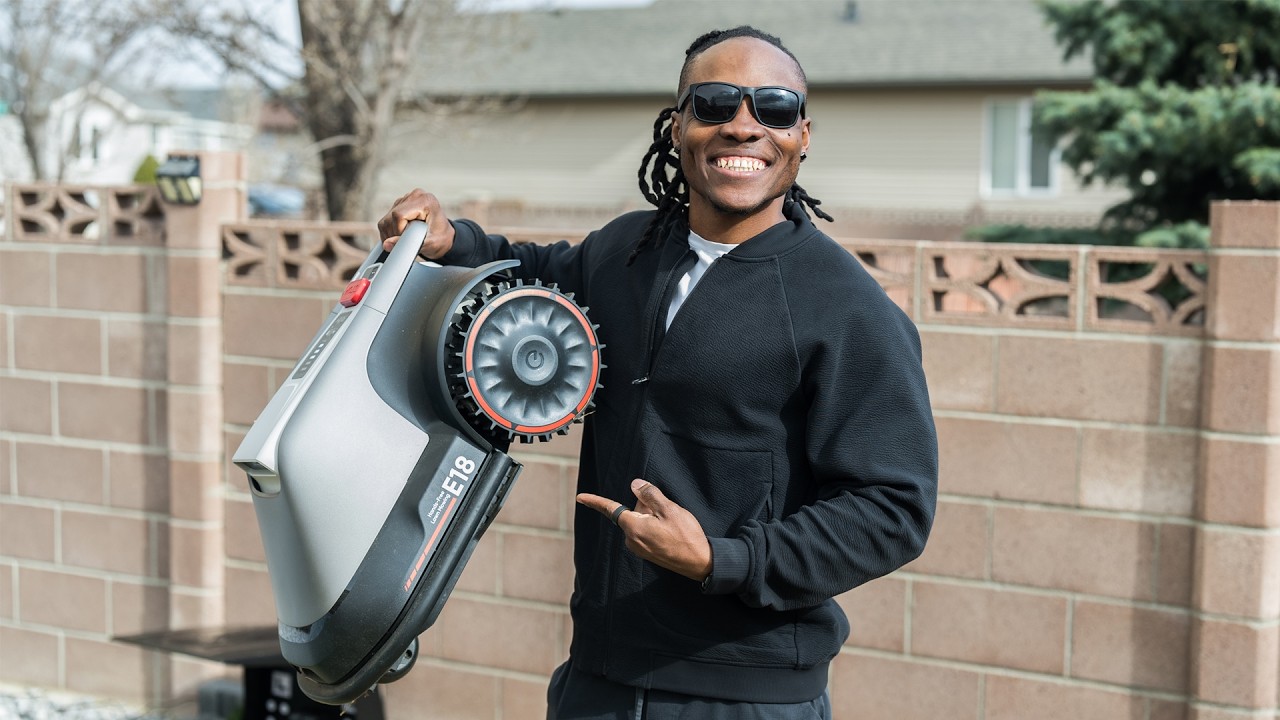 We Tested a Robot Lawn Mower in My Mom&rsquo;s Yard