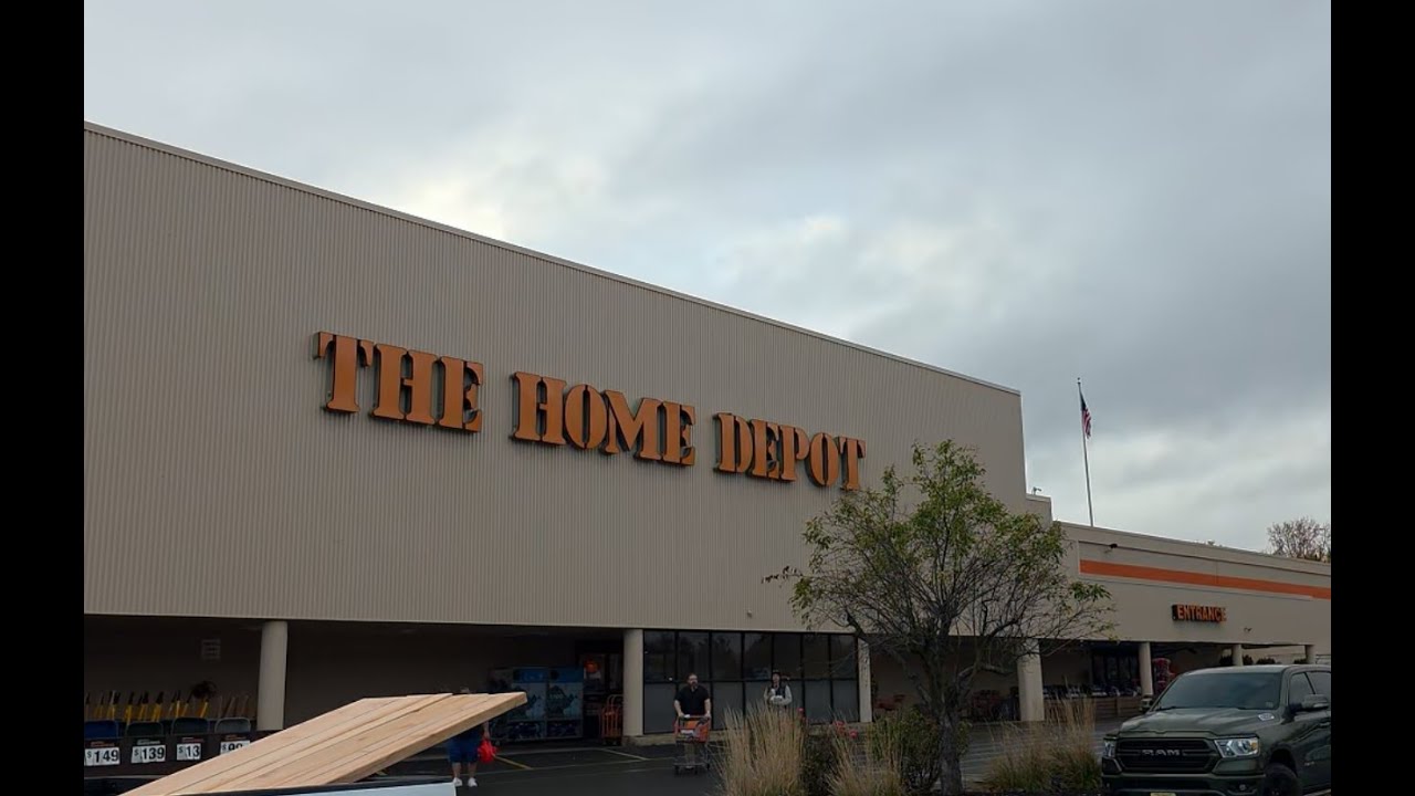 Walking tour at The Home Depot, NJ, USA