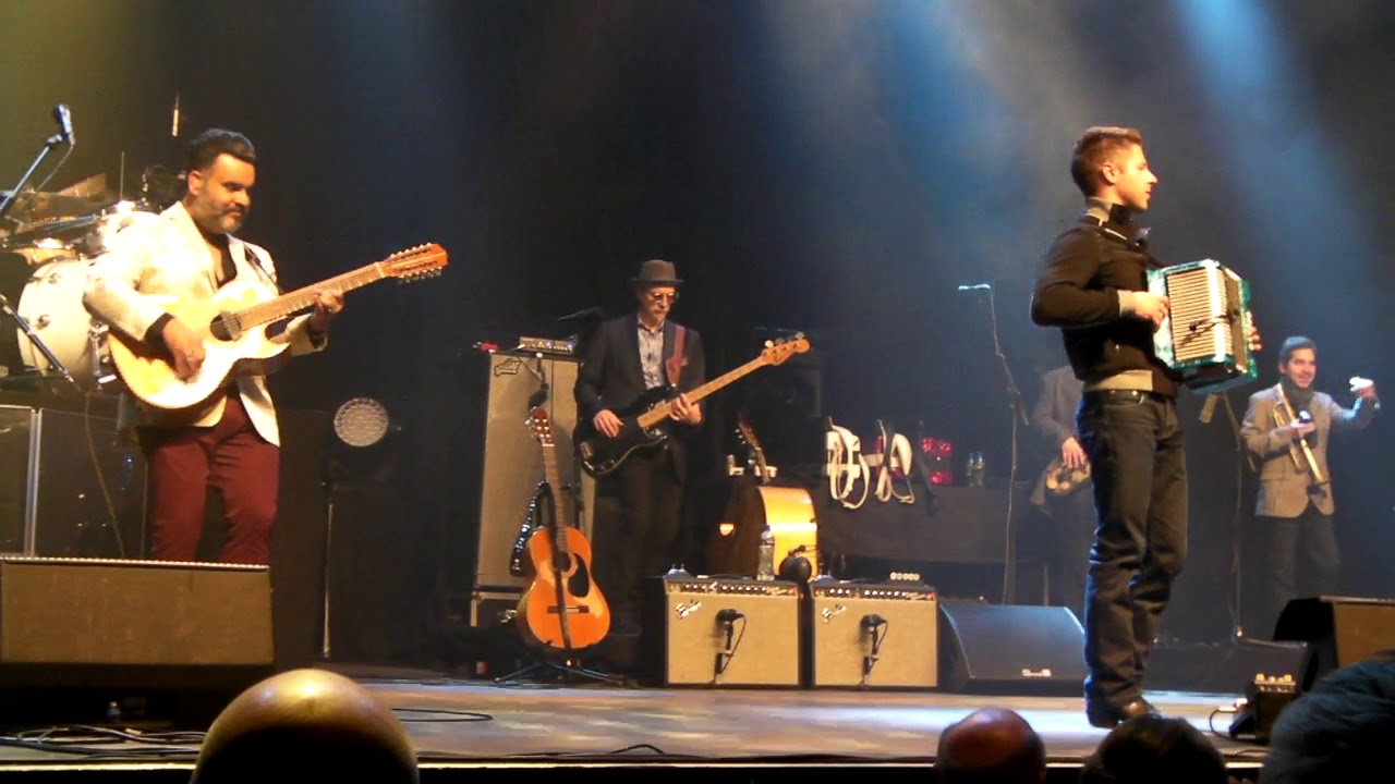 THE MAVERICKS ft. DWAYNE VERHEYDEN (Open up your heart)