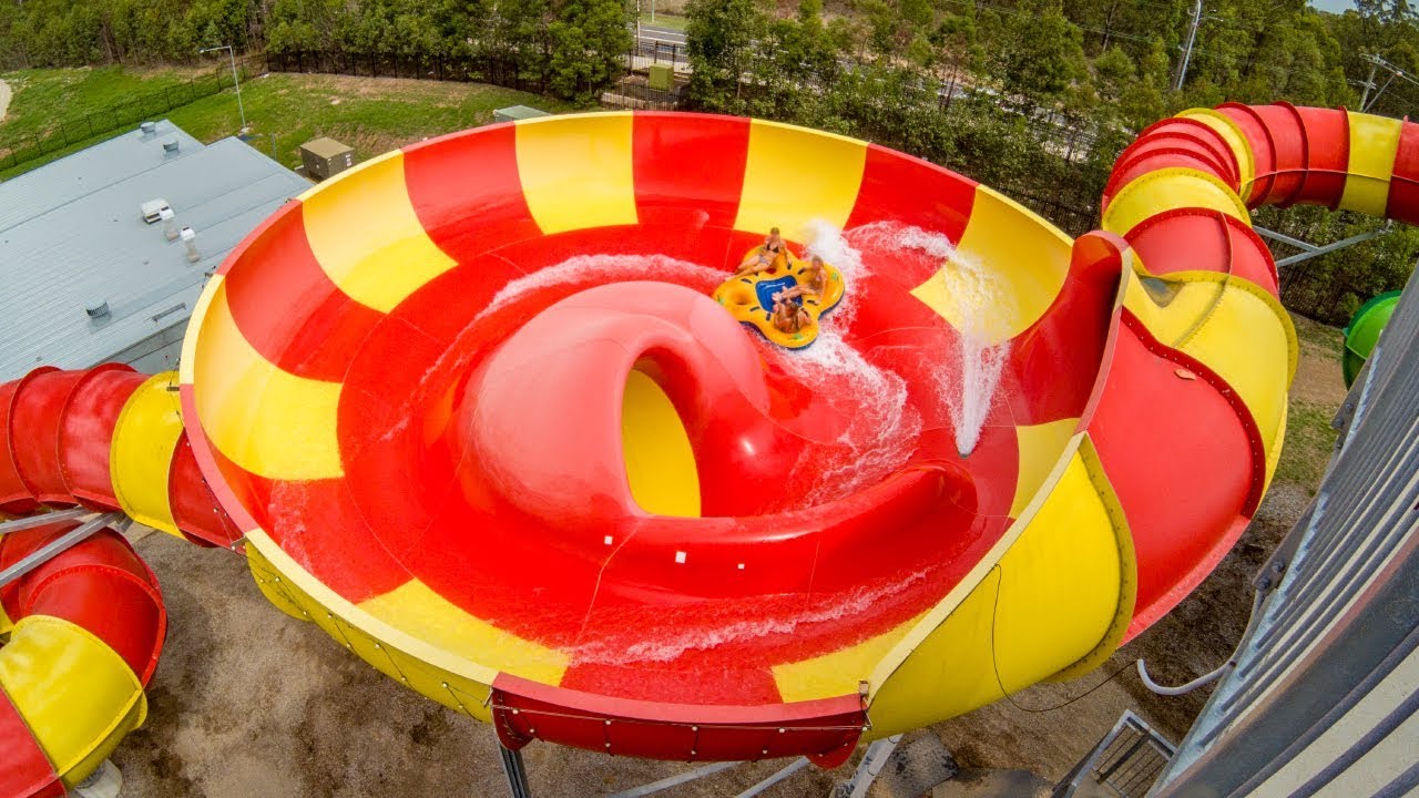 Wet 'n' Wild Sydney - Double Bowlseye | Water Slide with TWO BOWLS!