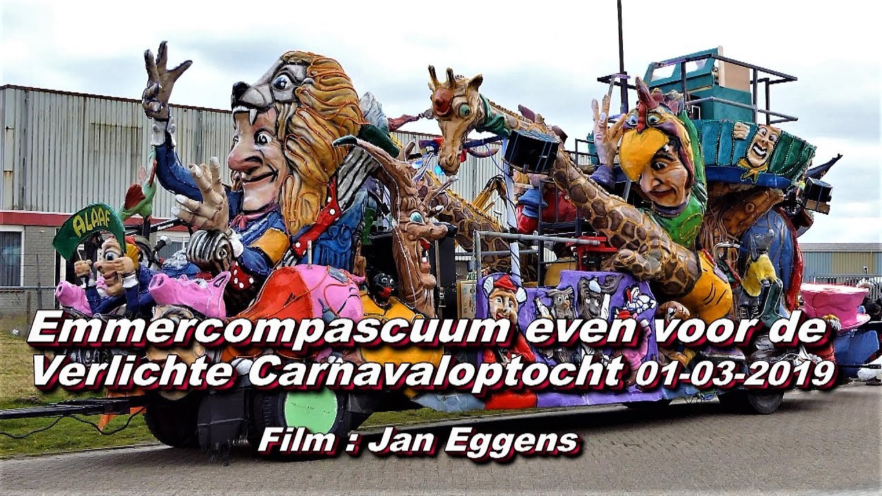 Emmercompascuum even voor de verlichte Carnavaloptocht 01 03 2019