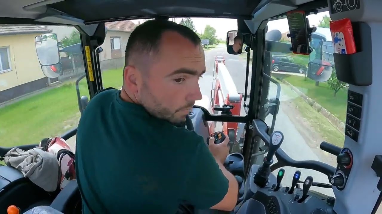 Mindennapok a mezőgazdaságban! Itt az új gép! Steyr 4110 Multi & Trac-lift 340 SL [2022.05.14]
