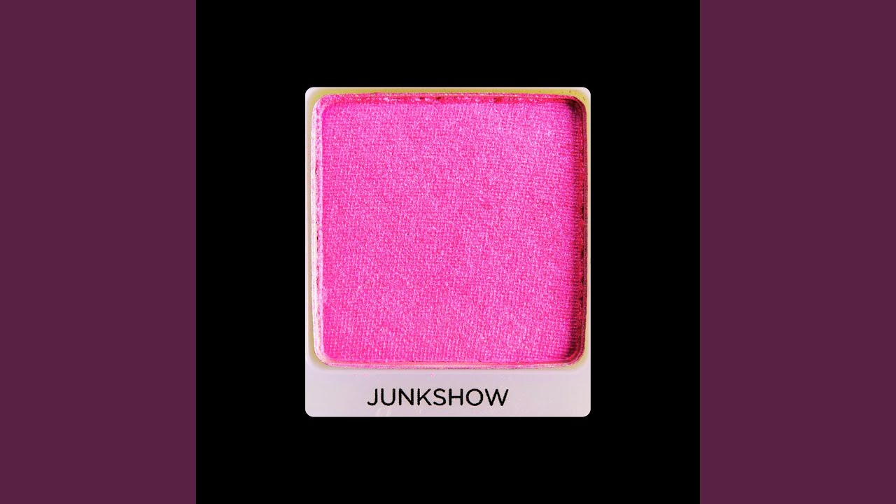 Junkshow