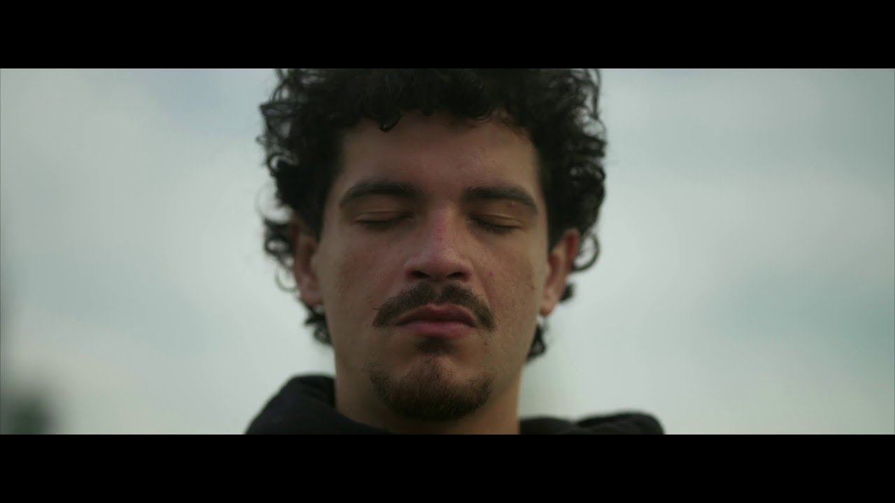 S&iacute;ntese - Lei dos C&eacute;us (Videoclipe Oficial)