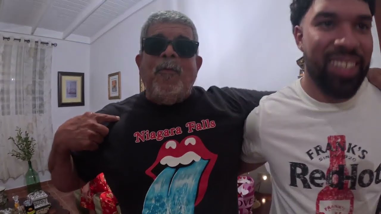 PIJAMAS Y PANTUNFLAS