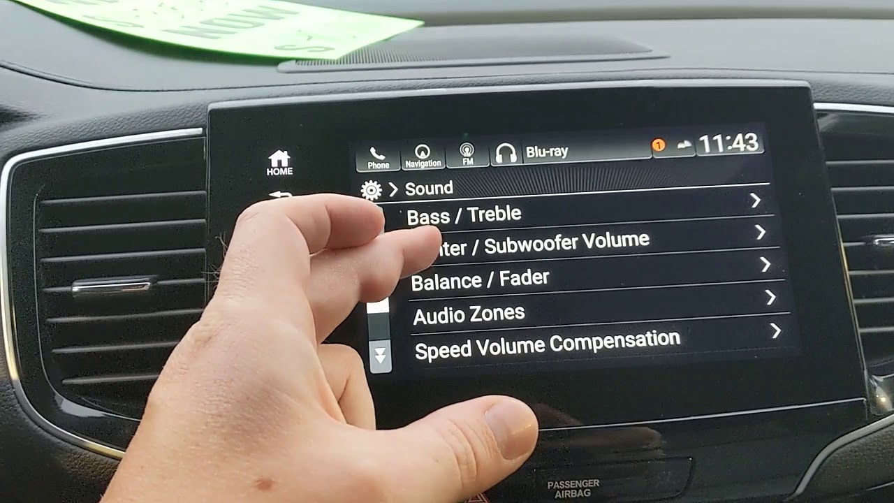 Как работает проигрыватель Blu-ray в автомобиле Honda?