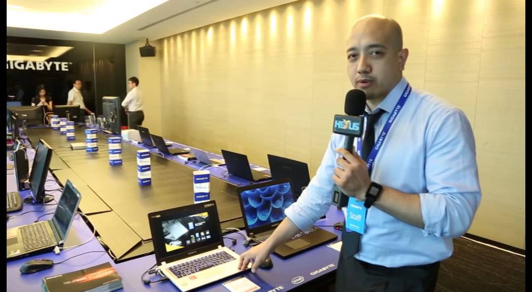 Gigabyte shows off Ultraforce P34 and P35 gaming laptops