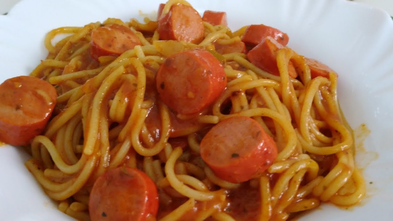 MACARRÃO COM SALSICHA | FÁCIL