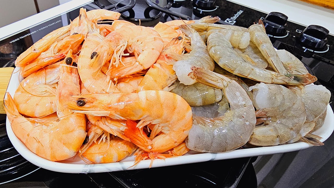 Como limpar camarão  rápido e fácil para fazer receitas