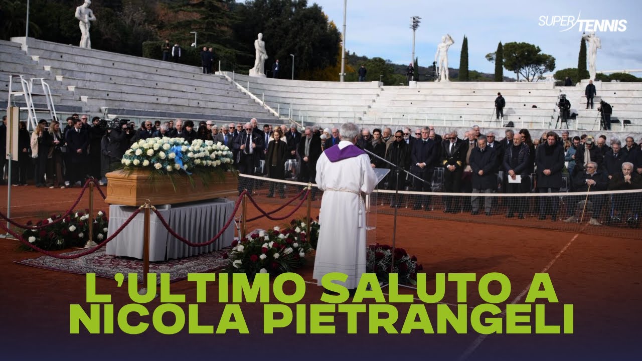 L'ultimo omaggio a Nicola Pietrangeli con "My Way" nello stadio a lui intitolato al Foro Italico