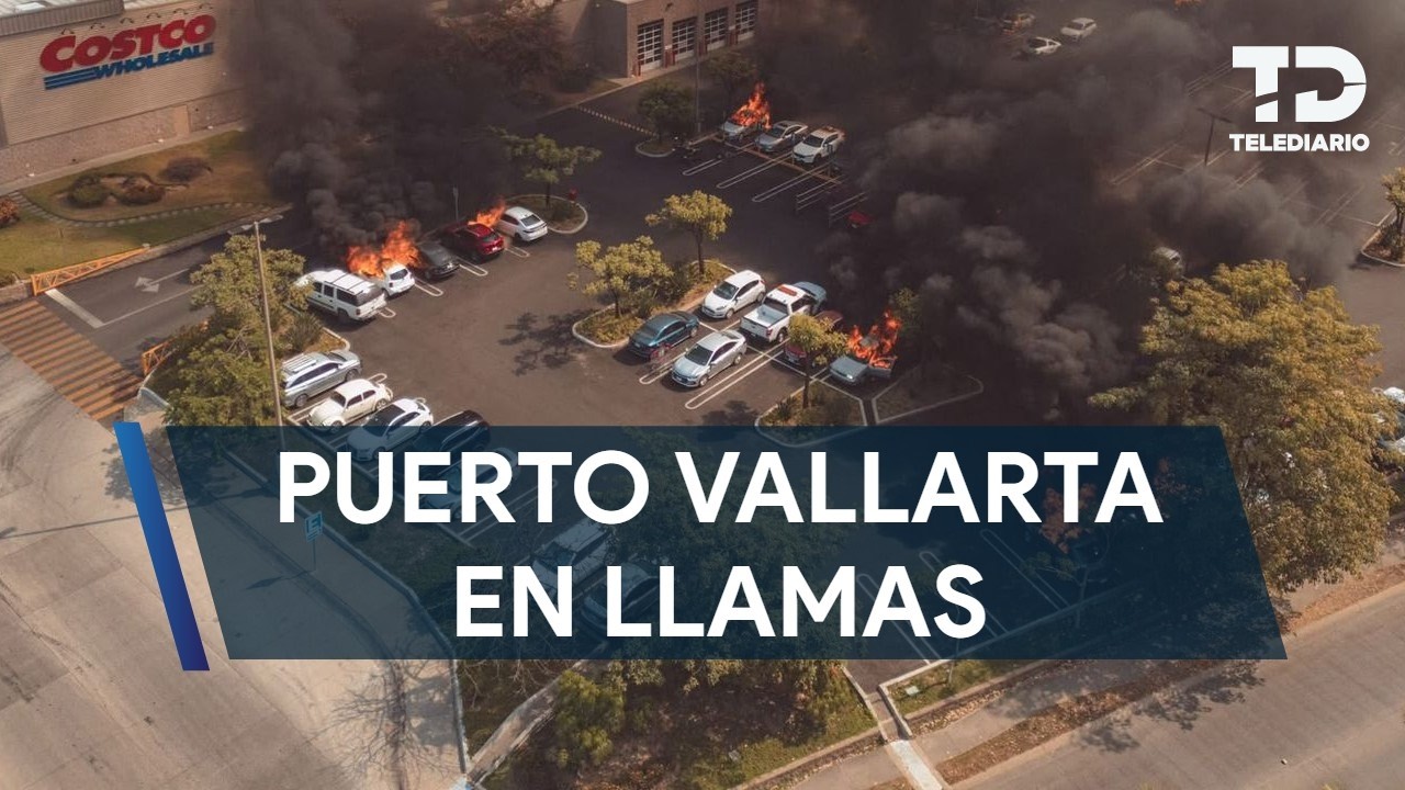 Puerto Vallarta en llamas; quema de vehículos, bloqueos y fuga de reos tras muerte de 