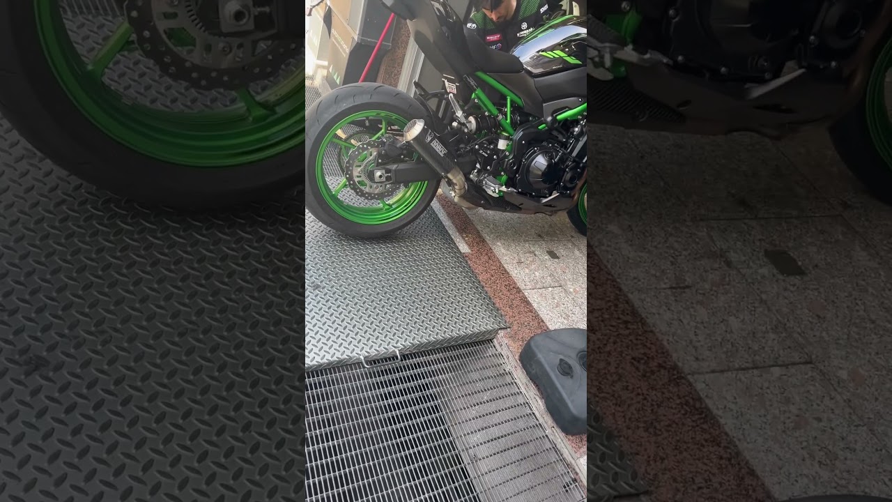 Mivv MK3 Exhaust Kawasaki Z900 