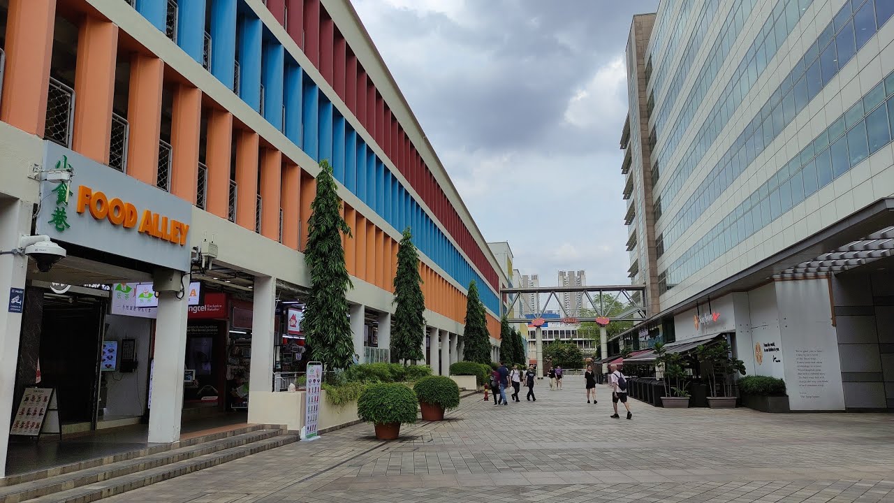 Toa Payoh Central Shops and Food Outlets 