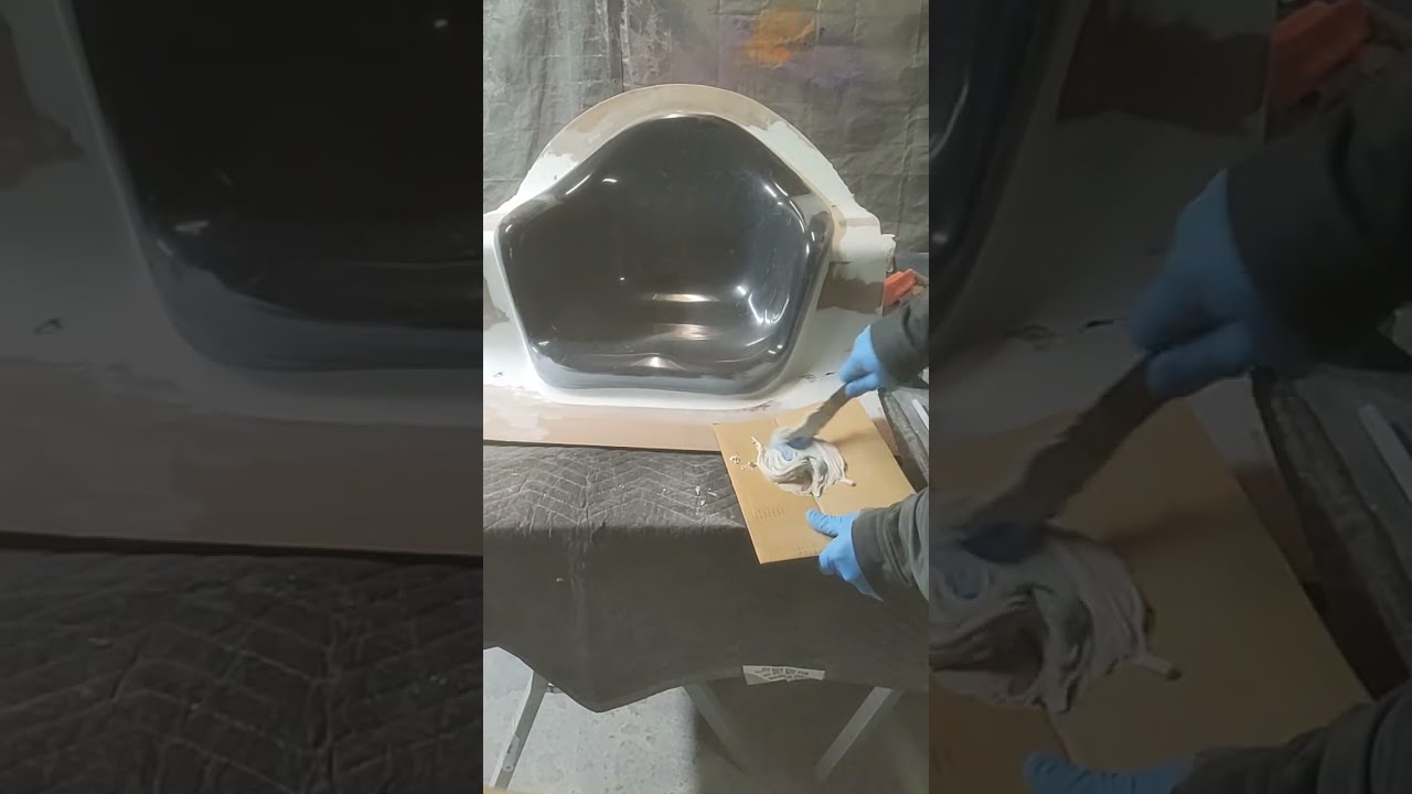 Mold flange setup explained for tooling. 