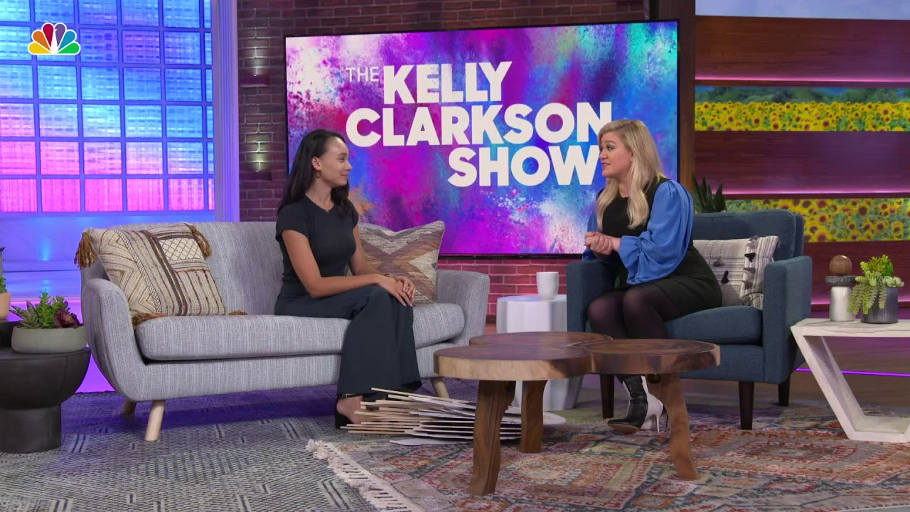 Kelly Clarkson practices interview skills ahead of The Kelly Clarkson Show