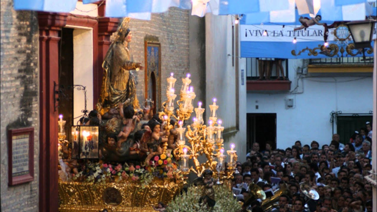 ¡Miradla qué hermosa camina!