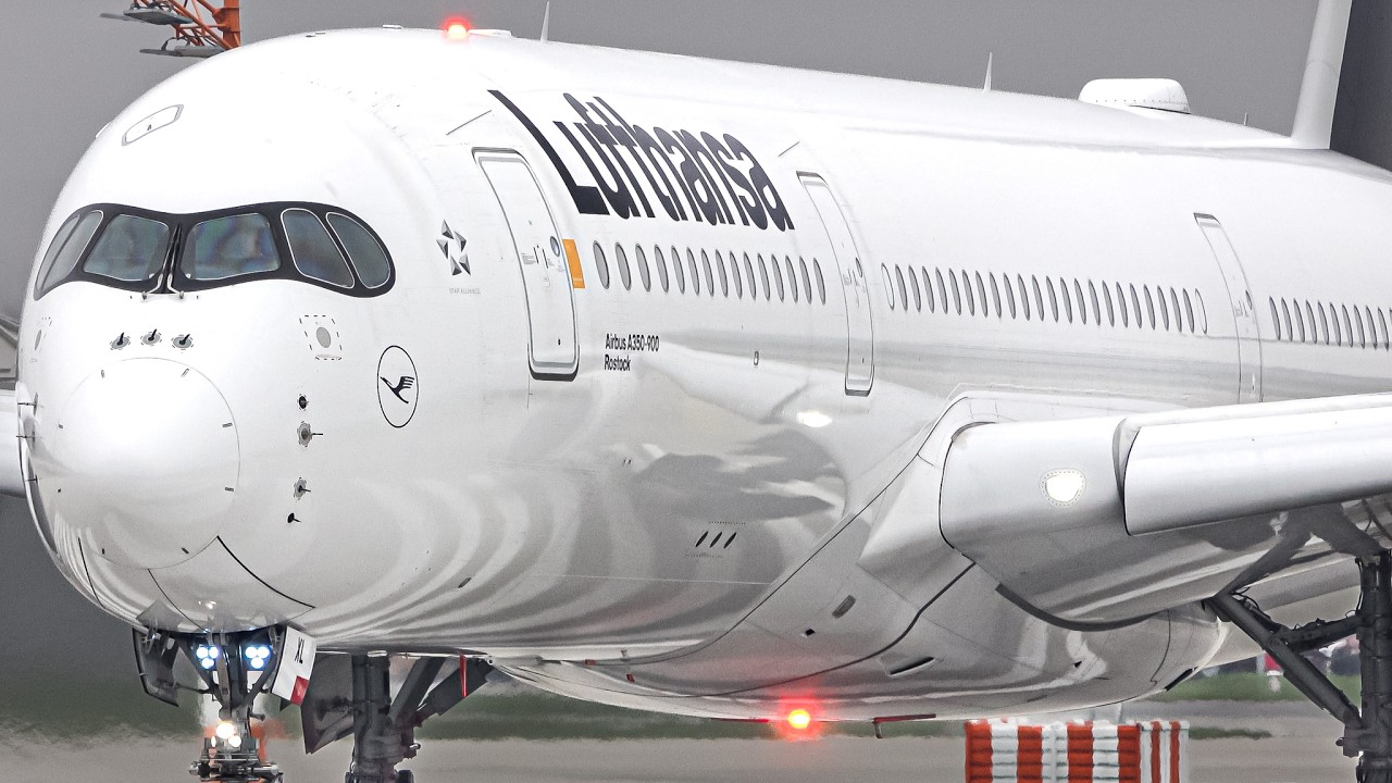 4K AMAZING LANDING and TAKEOFF at MUNICH AIRPORT | PLANESPOTTING at MUC A380 A350 787 777