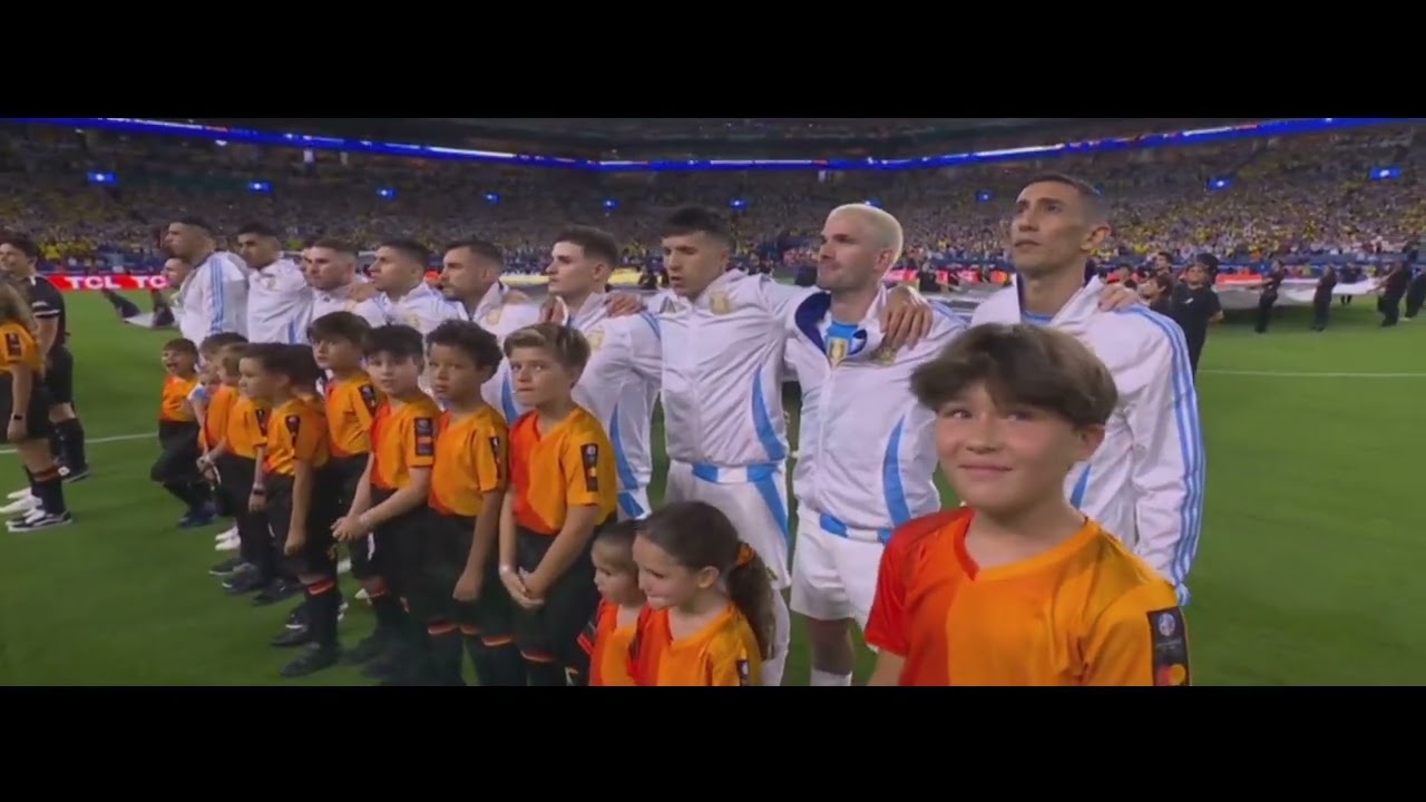 Abel pintos/ARGENTINA VS COLOMBIA (himno)