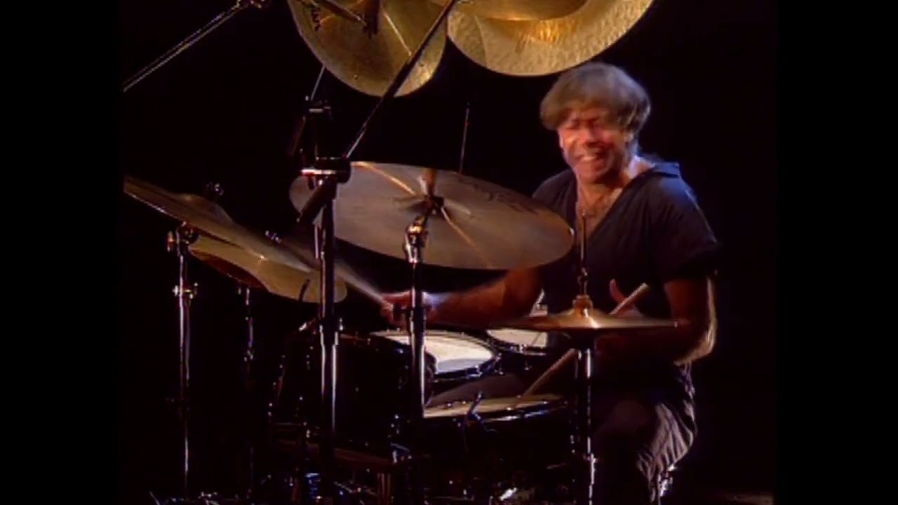 Christian Vander performs Chubrub - One Man, One Drum N' Bass
