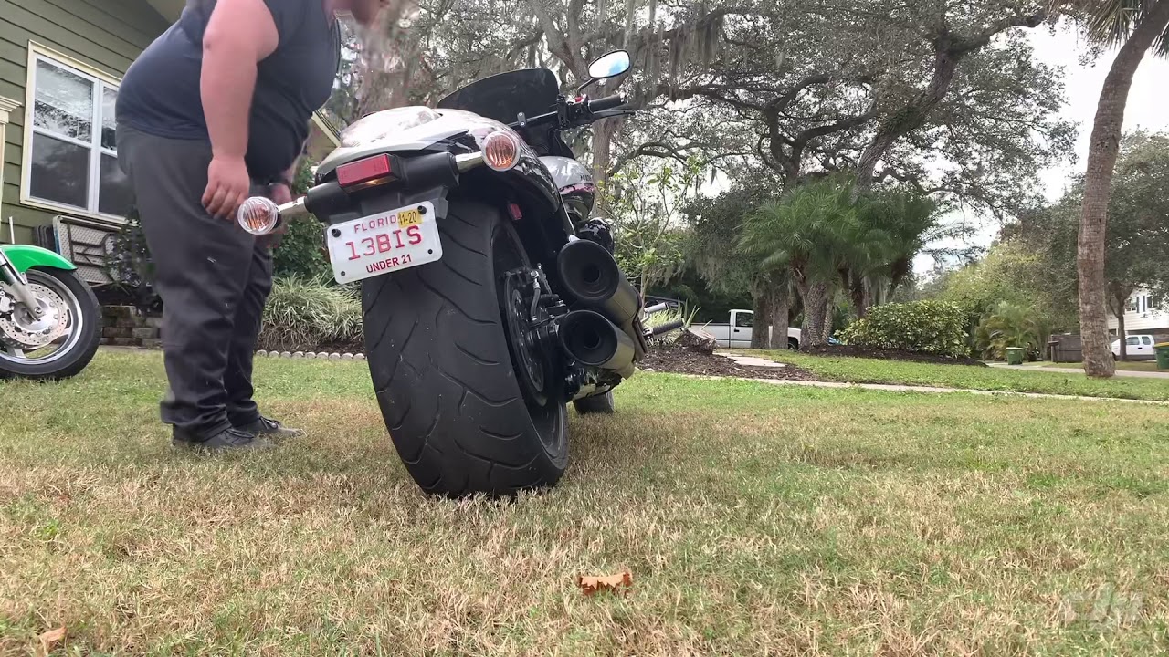 2018 Suzuki M109R BOSS With Cobra Swept Exhaust