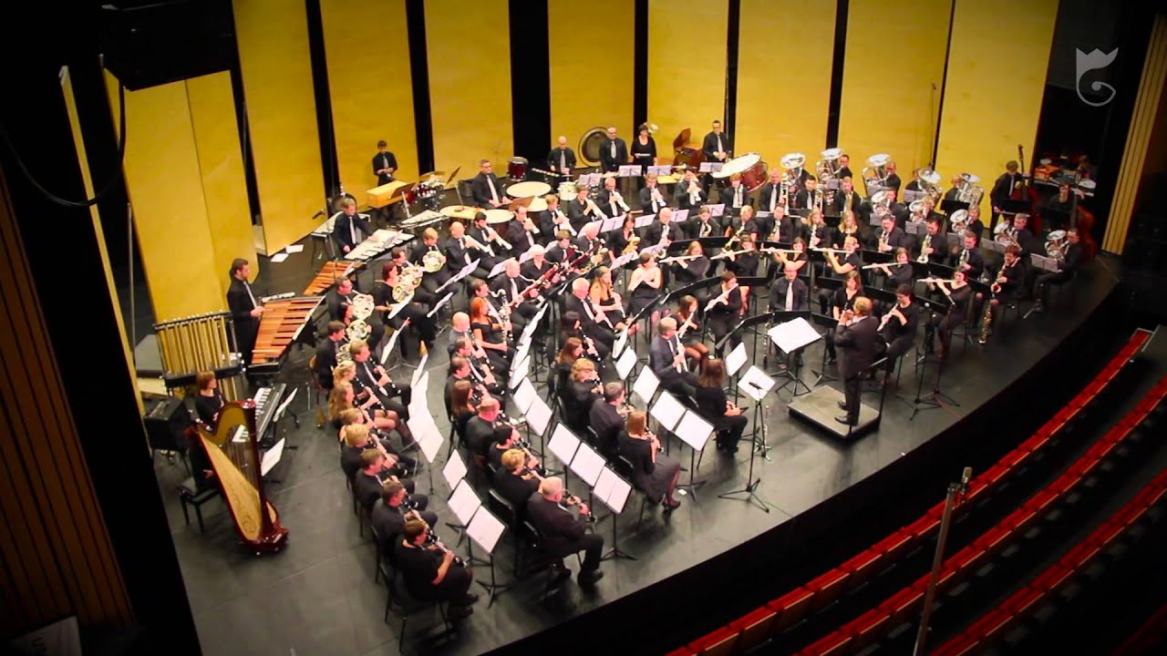 Escenas de los Aztecas (James Barnes) by Royal WindBand Schelle