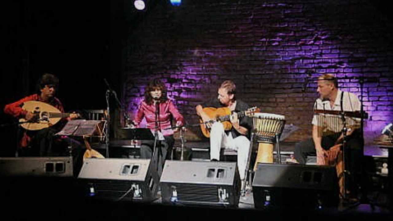 Rita Movsesian & Flarmenia . 