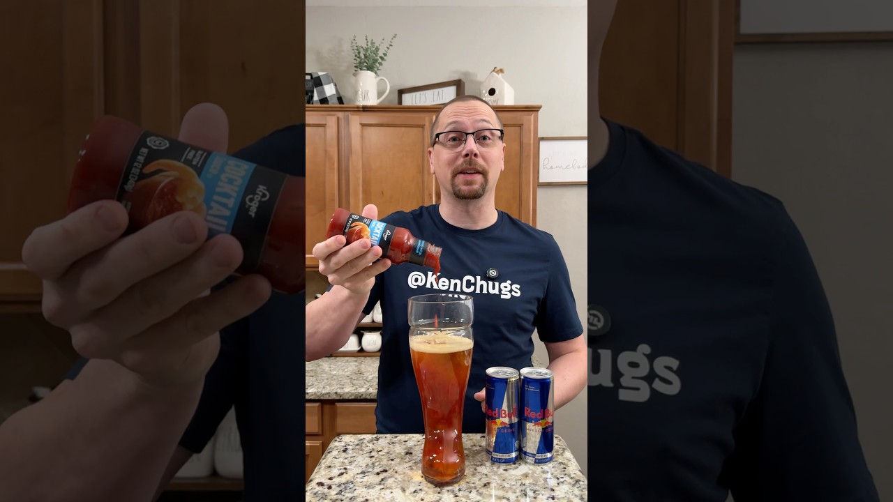 Выпиваю залпом Red Bull с коктейльным соусом! #шорты
