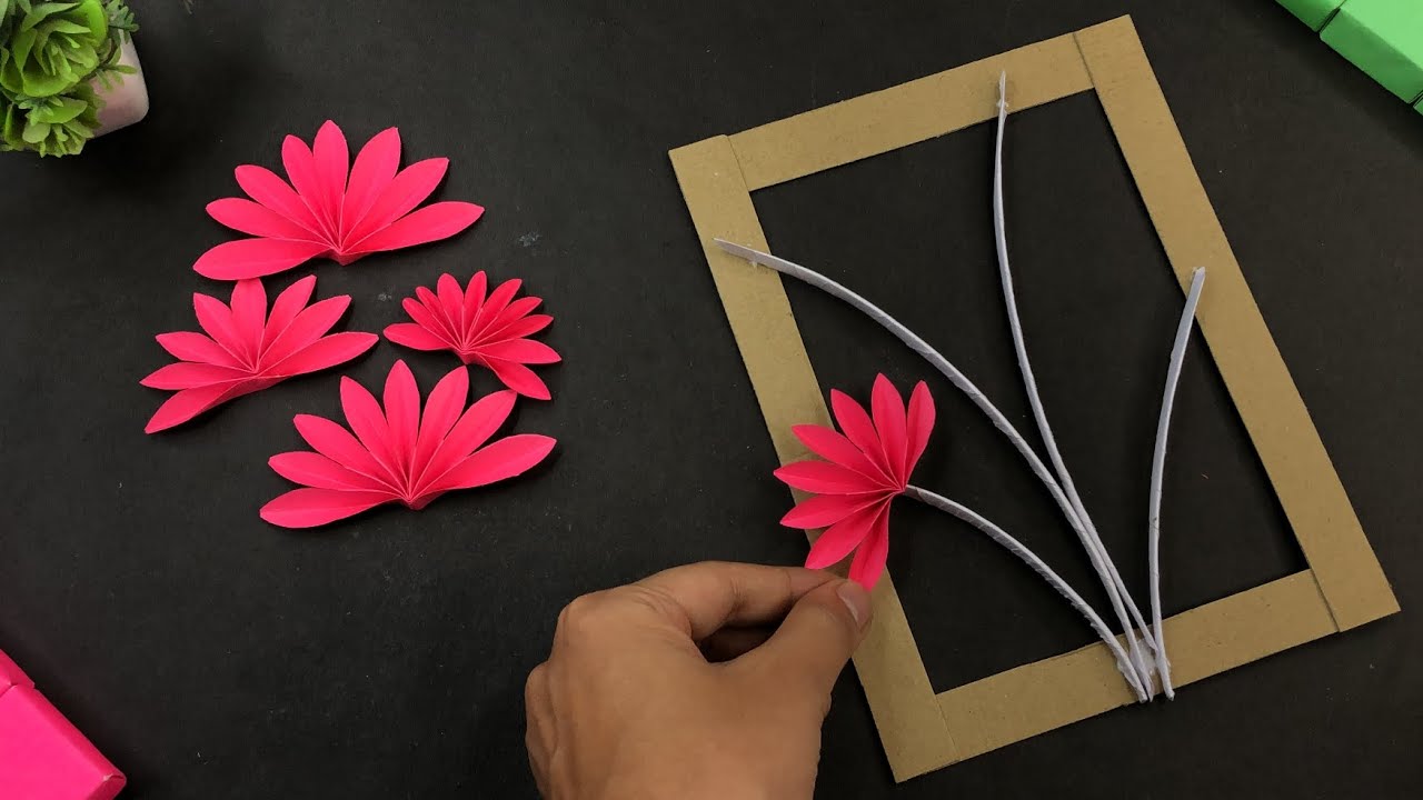 Easy And Beautiful Wall Hanging Craft Ideas / Paper Wallmate / Cardboard Craft / DIY Wall Decor 