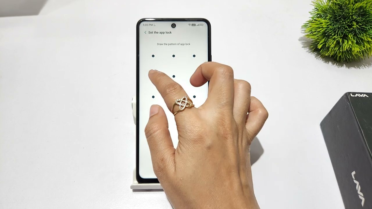 How to change app lock in lava blaze 2 5g | lava blaze 2 app lock kaise lagaye |Set privacy password