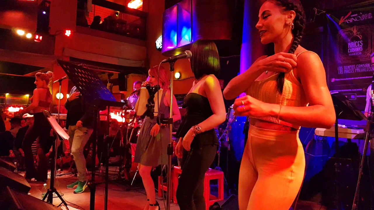 Qué manera de quererte. Mamá Rumba, México