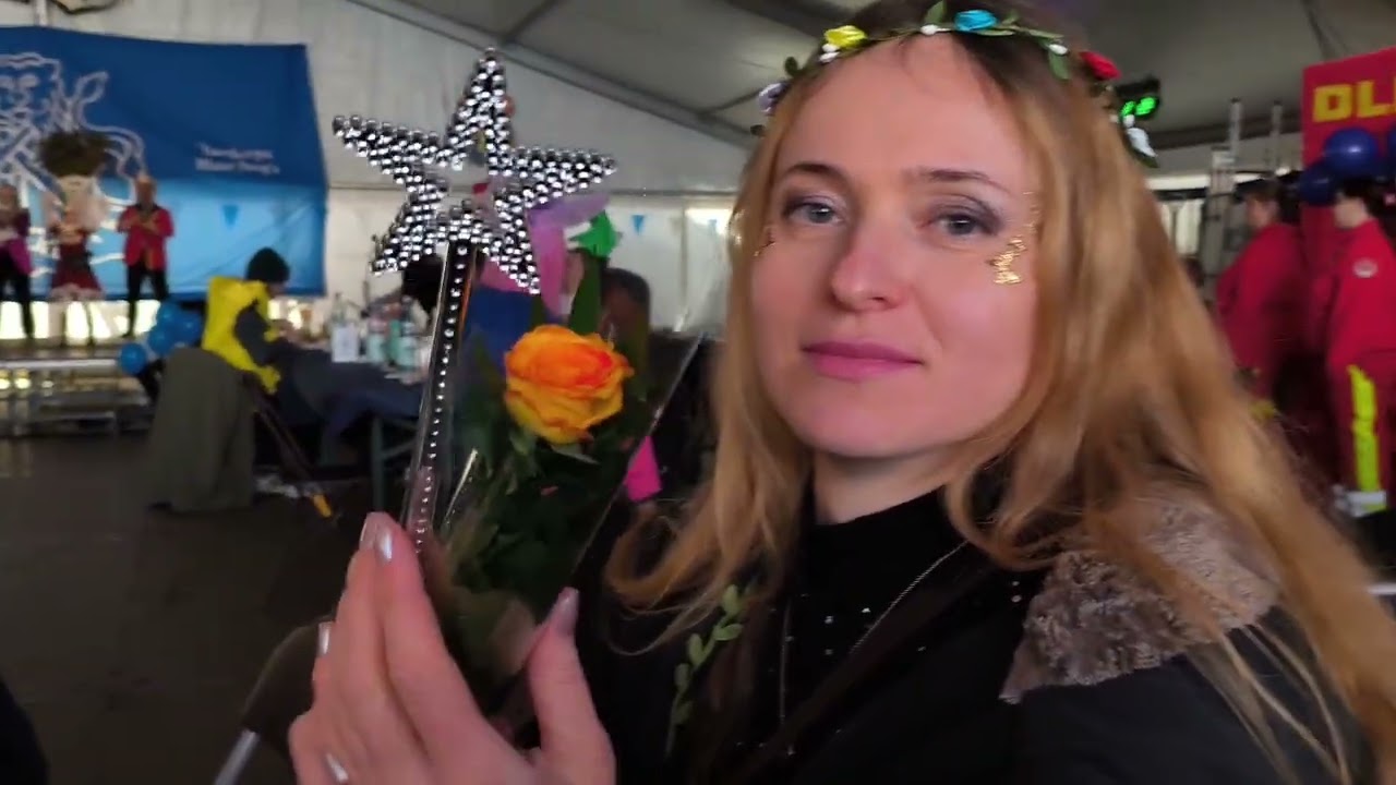 Кельнський традиційний карнавал, трійця,принц 🎉 Kölner Karneval, Dreigestirn, Lövenicher Neustädter.