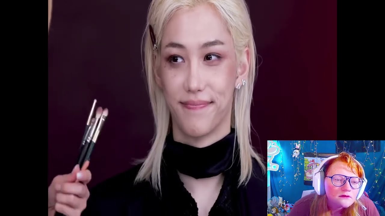RisaBae does Felix Makeup! #reaction #felix #straykids #Risabae
