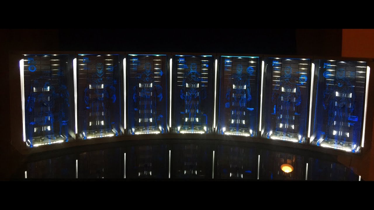 Hot Toys 1/6 HALL OF ARMOR - Diorama HOA - Adult Collector