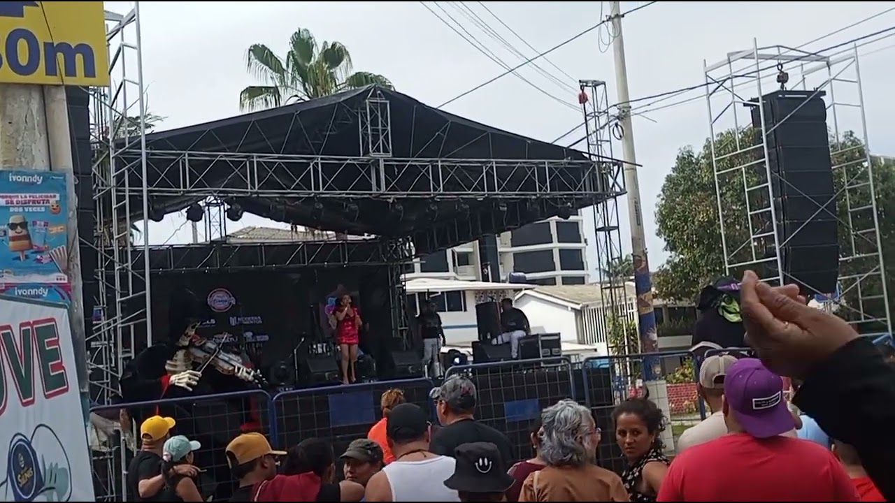 Salinas en otro feriado 